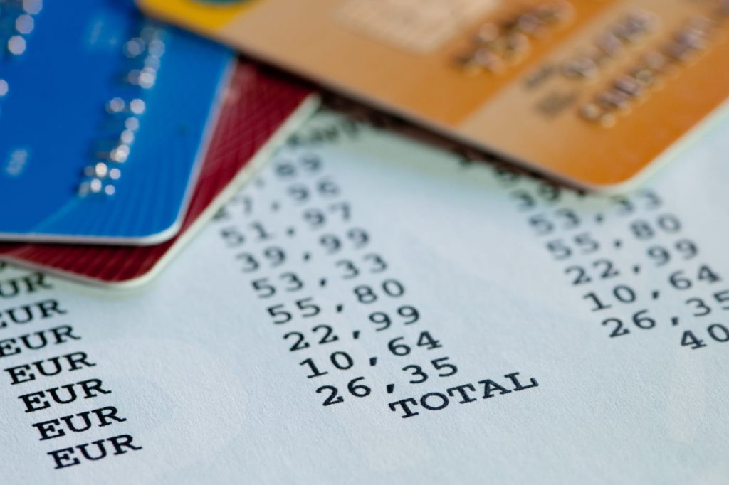Jenis dan Tantangan dalam Credit Card Reconciliation serta Solusinya